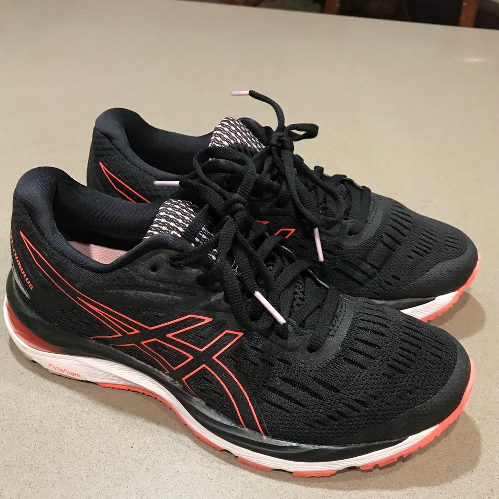 Women’s Gel Cumulus 20 Running Shoes